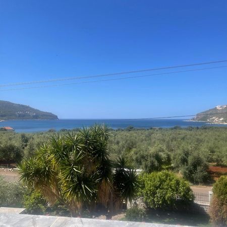 Bed and Breakfast Lithos By The Sea Neo Oitilo Екстер'єр фото
