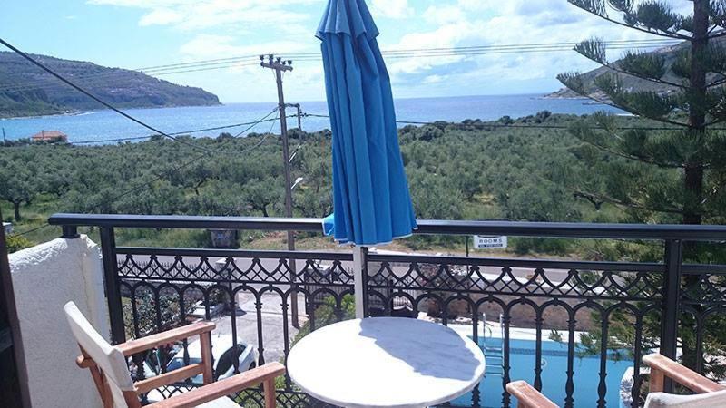 Bed and Breakfast Lithos By The Sea Neo Oitilo Екстер'єр фото
